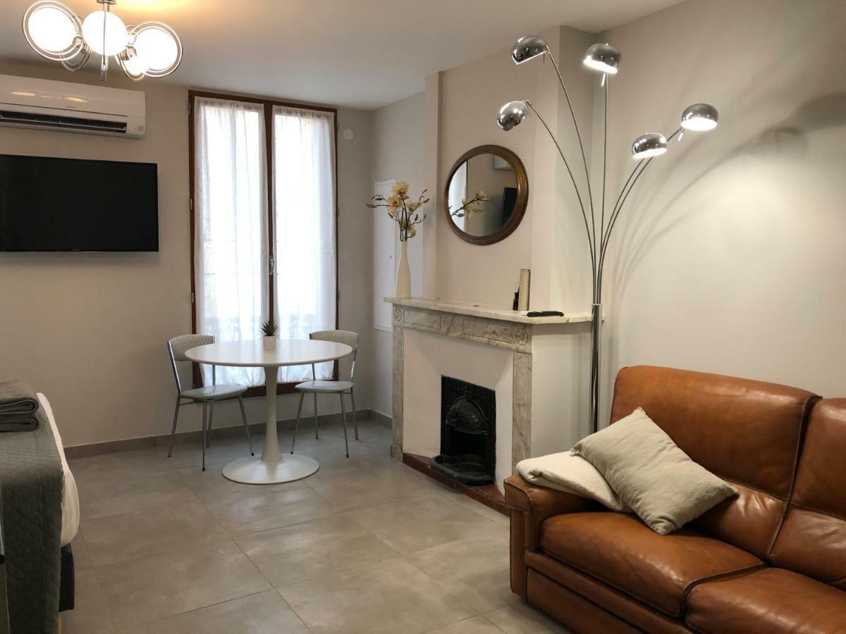 Le Petit Bijou Sete, Quatre Au Centre Ville, Trois Avec Vue Canal *